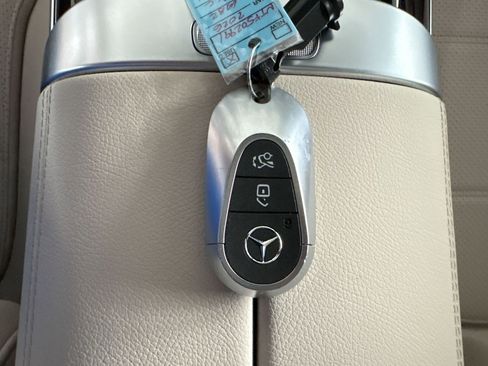 Certified 2026 Mercedes-Benz GLC 300 image 33