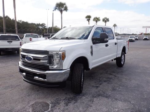 Used 2019 Ford F350 XLT image 23