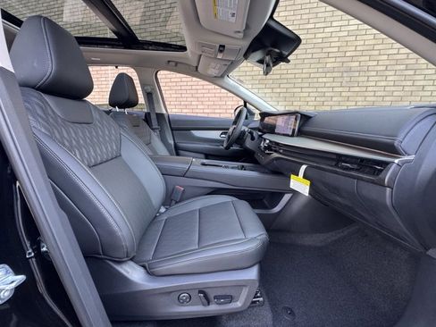 New 2026 Nissan Murano Platinum image 7