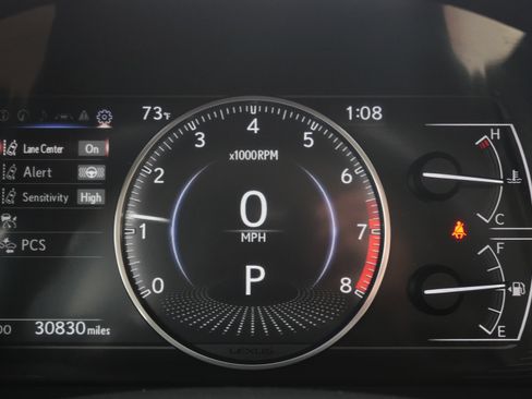 Used 2024 Lexus ES 350 w/ Premium Package image 20