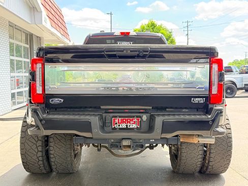 Used 2023 Ford F450 Platinum w/ FX4 Off-Road Package AWD/4WD image 4