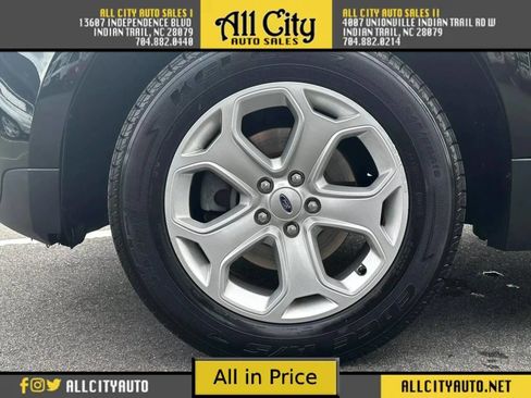 Used 2013 Ford Edge SE image 12