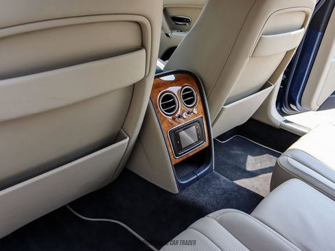 Used 2015 Bentley Flying Spur V8 AWD/4WD image 65