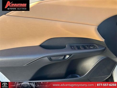 Used 2025 Lexus RX 350h image 20