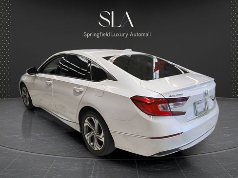 Used 2019 Honda Accord EX image 3
