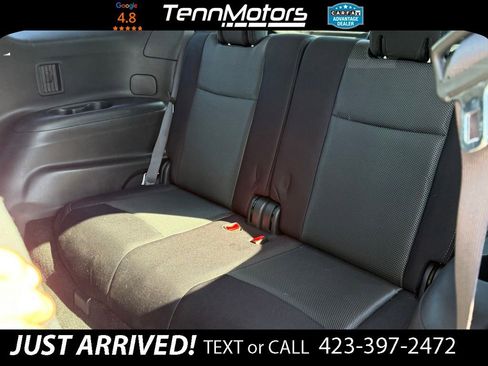 Used 2018 Nissan Pathfinder S image 12