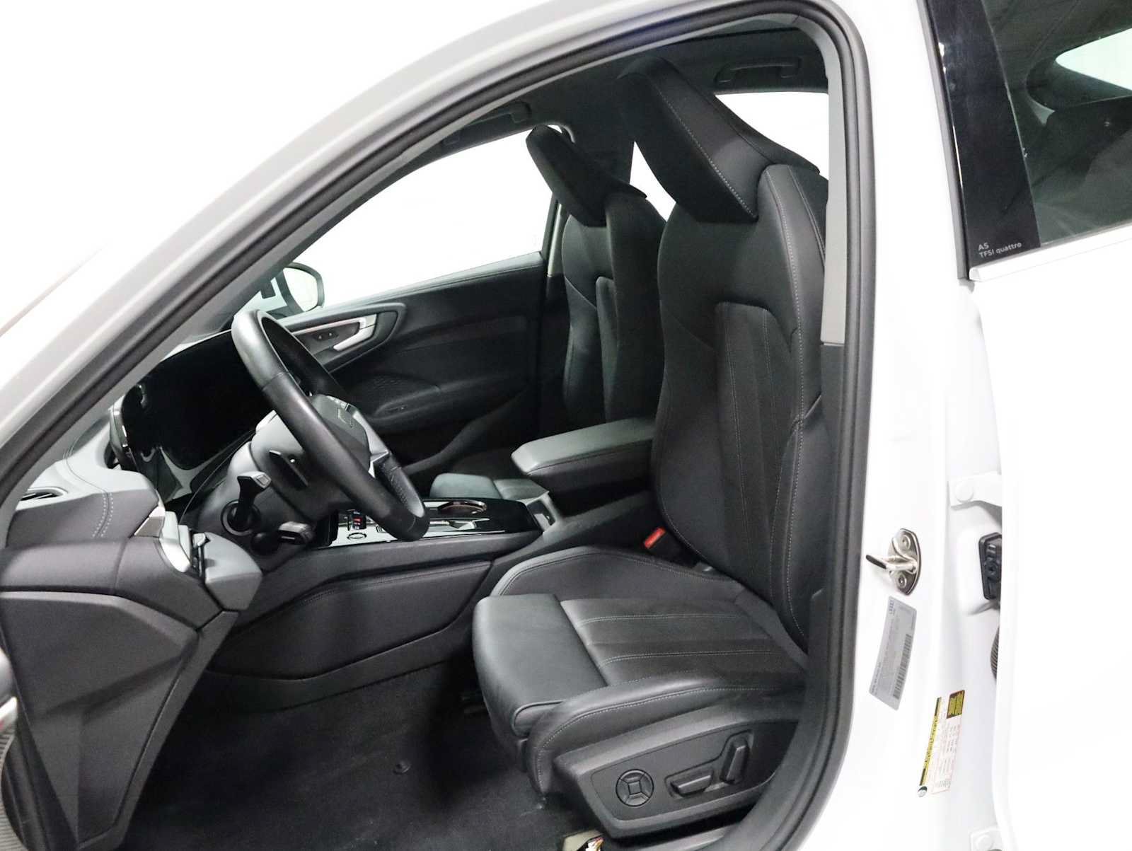 Used 2025 Audi A5 Premium Plus w/ Premium Plus AWD/4WD image 5