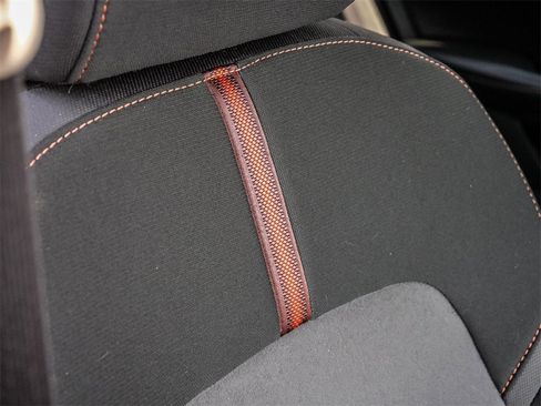 Used 2021 Nissan Sentra SR image 17