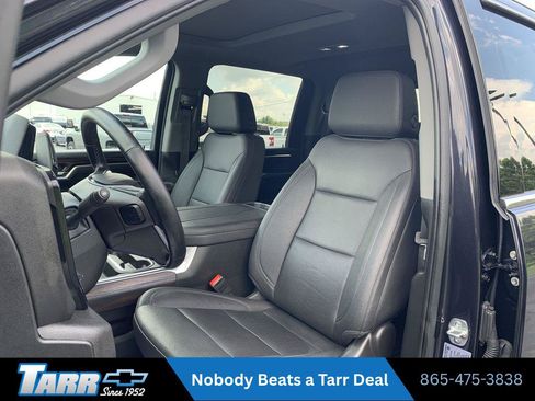 Used 2025 GMC Sierra 2500 SLT w/ SLT Premium Package AWD/4WD image 13