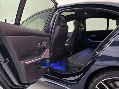 Used 2020 BMW M340i xDrive image 21