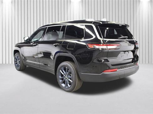 New 2026 Jeep Grand Cherokee L Limited AWD/4WD image 5