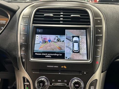 Used 2020 Lincoln Nautilus Reserve w/ Equipment Group 201A AWD/4WD image 19