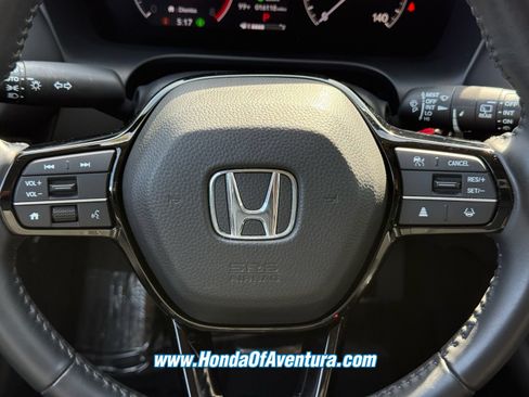 Certified 2025 Honda HR-V EX-L image 17