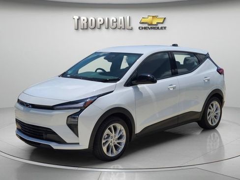 New 2027 Chevrolet Bolt LT FWD image 1
