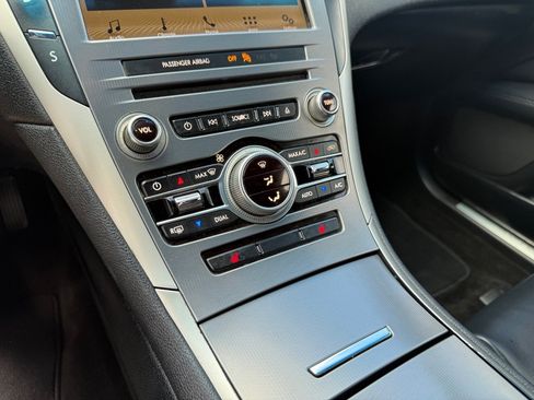 Used 2017 Lincoln MKZ Premiere FWD image 28