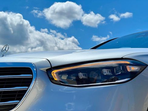 Certified 2023 Mercedes-Benz S 580 4MATIC Sedan image 13