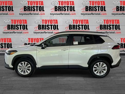 New 2026 Toyota Corolla Cross LE AWD/4WD image 7