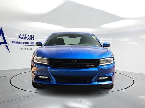 Used 2020 Dodge Charger SXT w/ Driver Convenience Group image 4