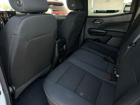 New 2026 GMC Canyon Elevation image 14