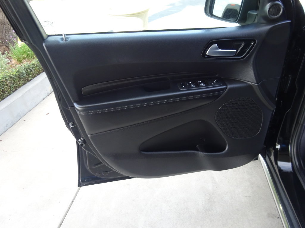 Used 2021 Dodge Durango SXT w/ 3rd Row Seating Group RWD image 25