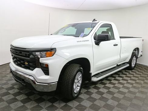 Used 2025 Chevrolet Silverado 1500 W/T RWD image 5