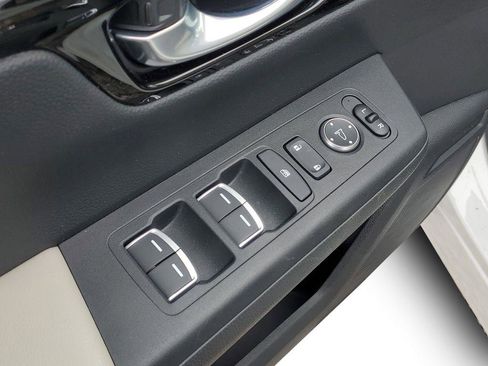 Certified 2023 Honda CR-V EX-L image 12