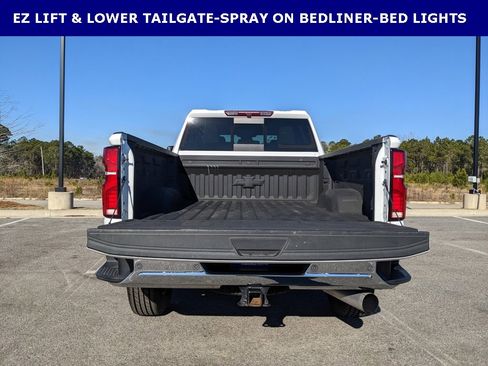 Used 2024 Chevrolet Silverado 2500 LTZ w/ LTZ Plus Package image 14