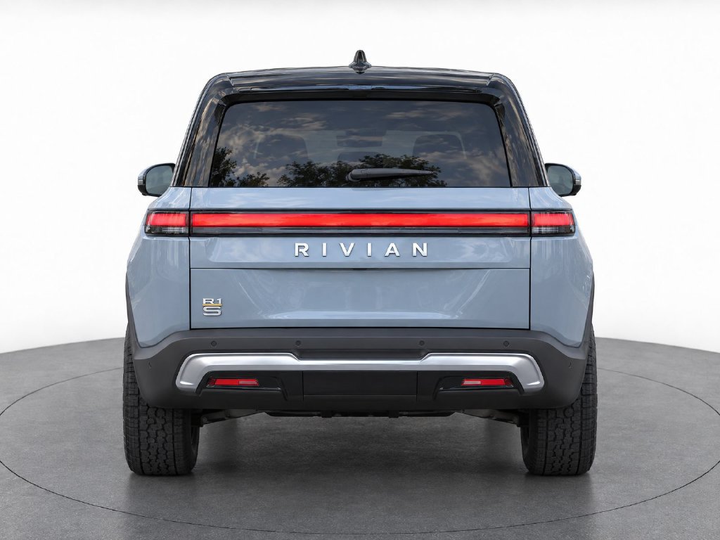 Used 2023 Rivian R1S Adventure Quad AWD/4WD image 4