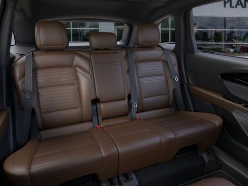 New 2026 Lincoln Nautilus Reserve image 11