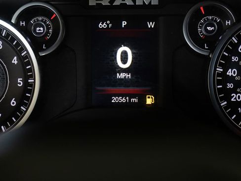 Used 2021 RAM 1500 Big Horn AWD/4WD image 28