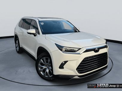 Used 2024 Toyota Grand Highlander FWD