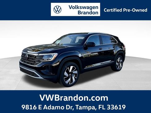 Used 2025 Volkswagen Atlas Cross Sport SEL image 1