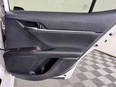 Used 2023 Toyota Camry XSE FWD image 28