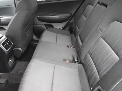 Used 2021 Kia Sportage LX image 9