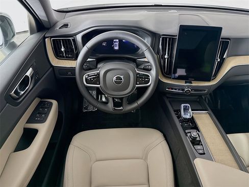 New 2026 Volvo XC60 B5 Plus w/ Protection Package Premier image 23