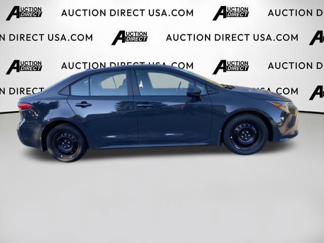 Used 2026 Toyota Corolla LE FWD image 5