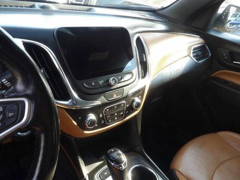 Used 2018 Chevrolet Equinox Premier AWD/4WD image 7
