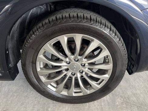 Used 2017 INFINITI QX80 4WD w/ Driver Assistance Package image 27