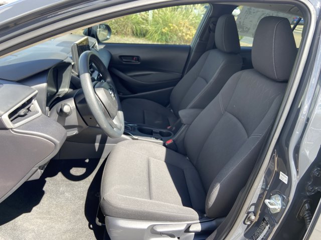 Used 2025 Toyota Corolla LE FWD image 22