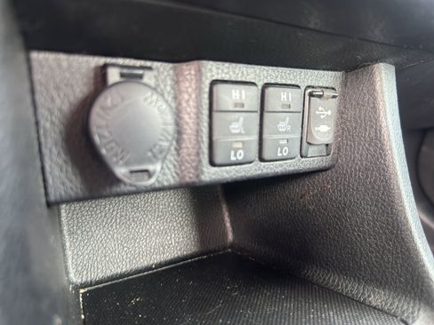 Certified 2017 Toyota Corolla XLE image 11