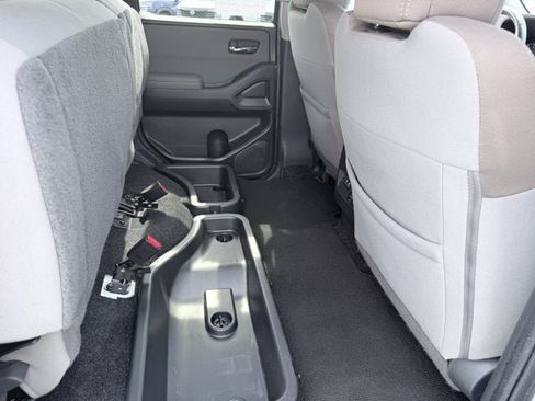 Certified 2022 Nissan Frontier SV AWD/4WD image 22