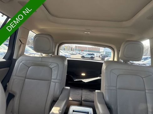 Used 2023 Lincoln Aviator Grand Touring w/ Equipment Group 301A AWD/4WD image 39