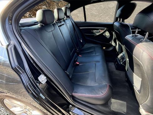 Used 2017 BMW 330i Sedan image 22