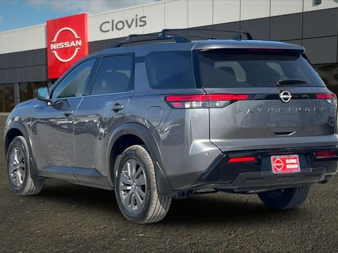New 2026 Nissan Pathfinder SV image 7