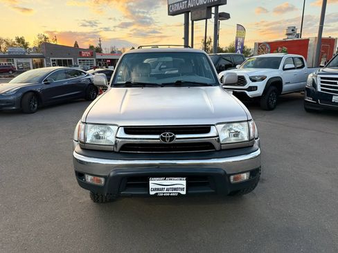 Used 2002 Toyota 4Runner SR5 AWD/4WD image 4