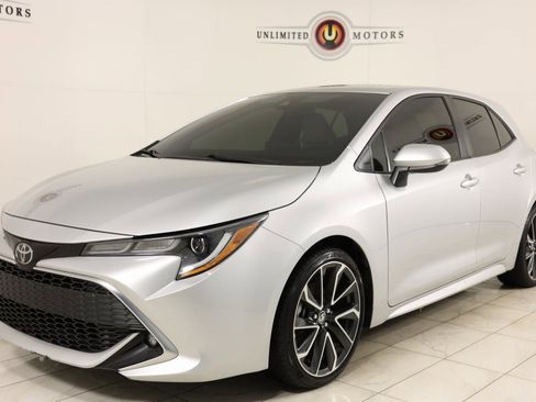 Used 2019 Toyota Corolla XSE image 5