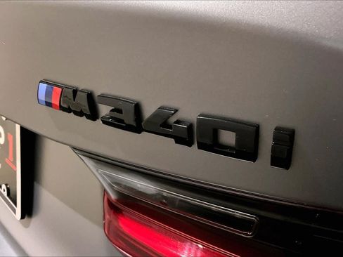 Used 2025 BMW M340i xDrive w/ Premium Package AWD/4WD image 9