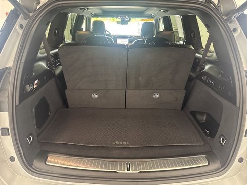 Used 2023 Jeep Grand Cherokee L Summit w/ Advanced Protech Group IV AWD/4WD image 13