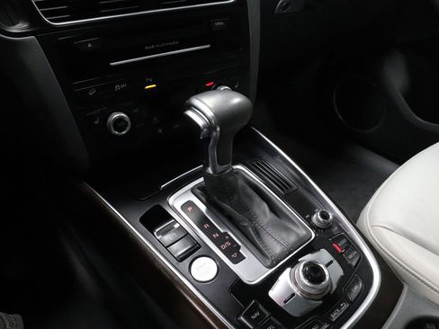 Used 2017 Audi Q5 2.0T Premium Plus w/ Technology Package image 30