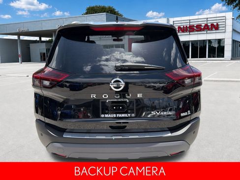 Used 2021 Nissan Rogue SV w/ Premium Package AWD/4WD image 5